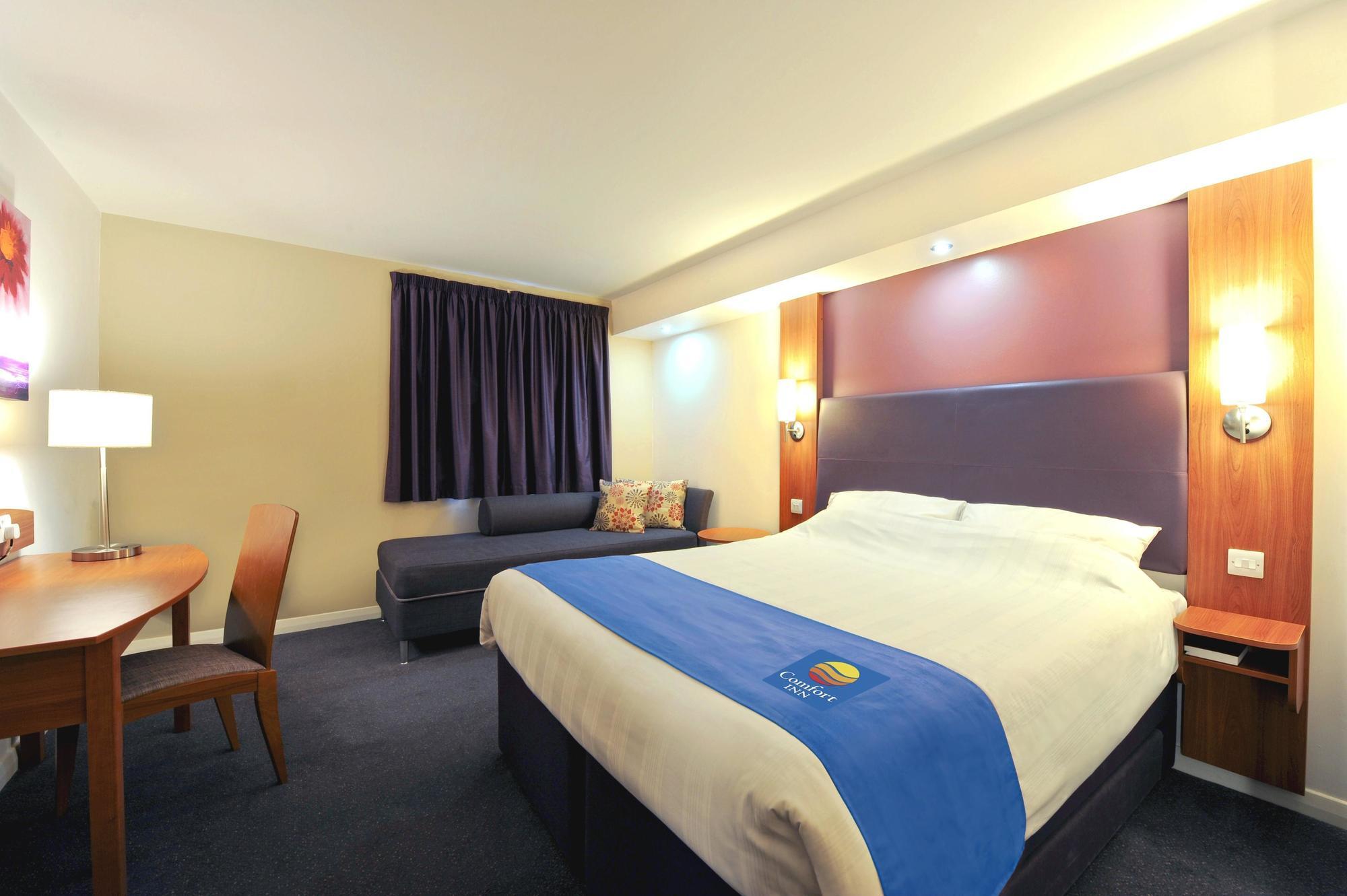 Comfort Inn Manchester North Middleton  Exterior foto
