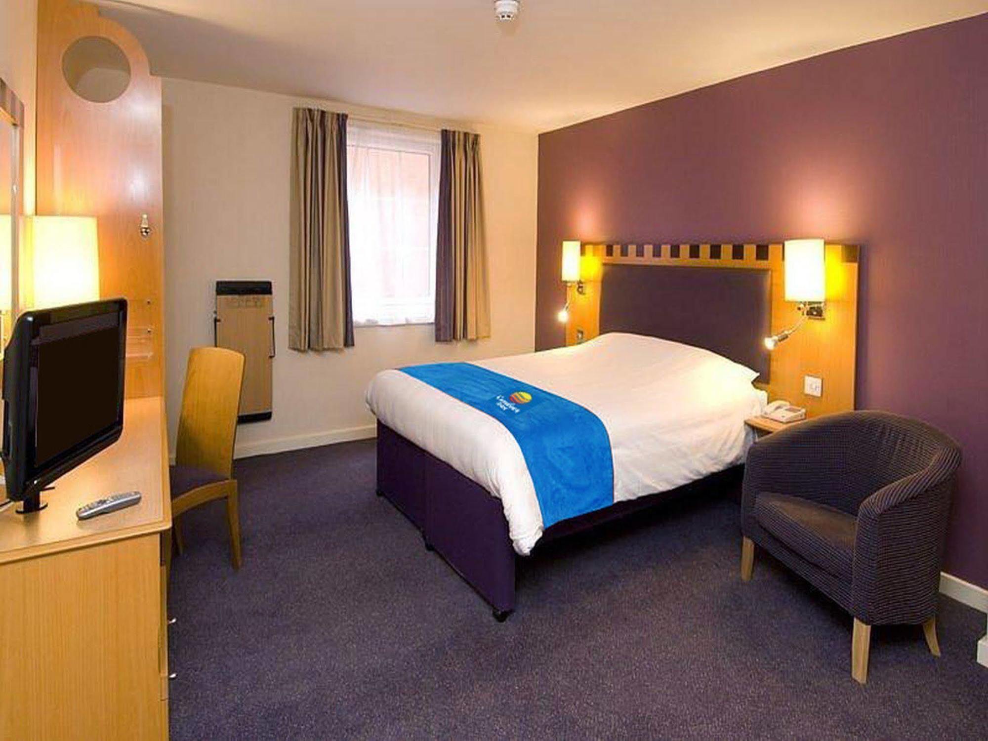 Comfort Inn Manchester North Middleton  Exterior foto